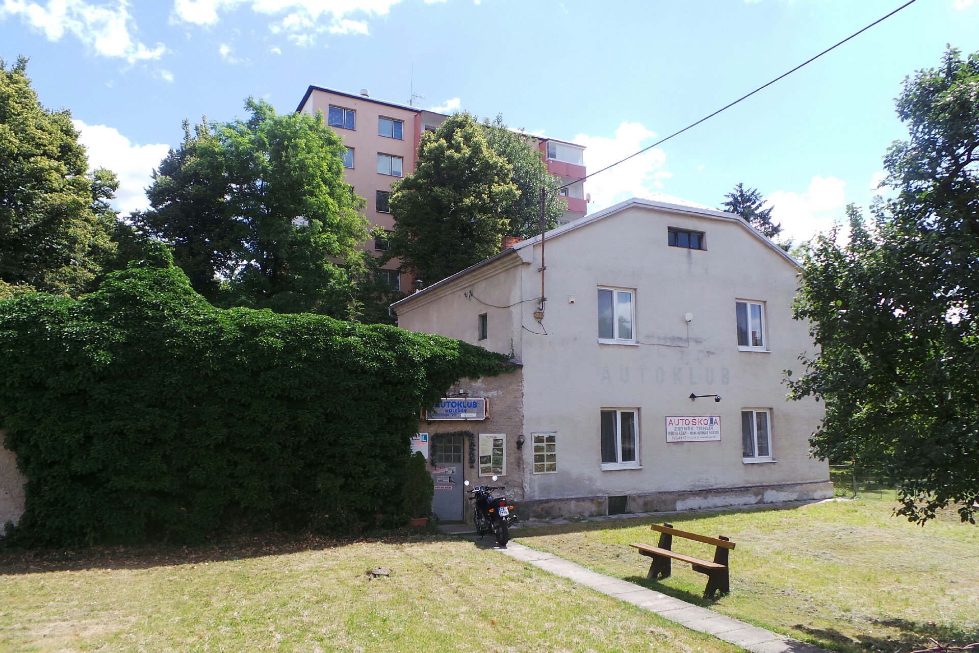 Fotografie autoškoly Autoškola Trhlík ve městě Holešov (2)