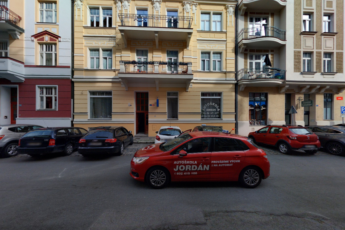 Fotografie autoškoly Autoškola Jordán v Karlových Varech