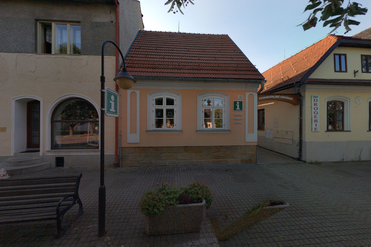Fotografie autoškoly Autoškola Beňo Autoškola S.r.o. ve městě Valašské Klobouky