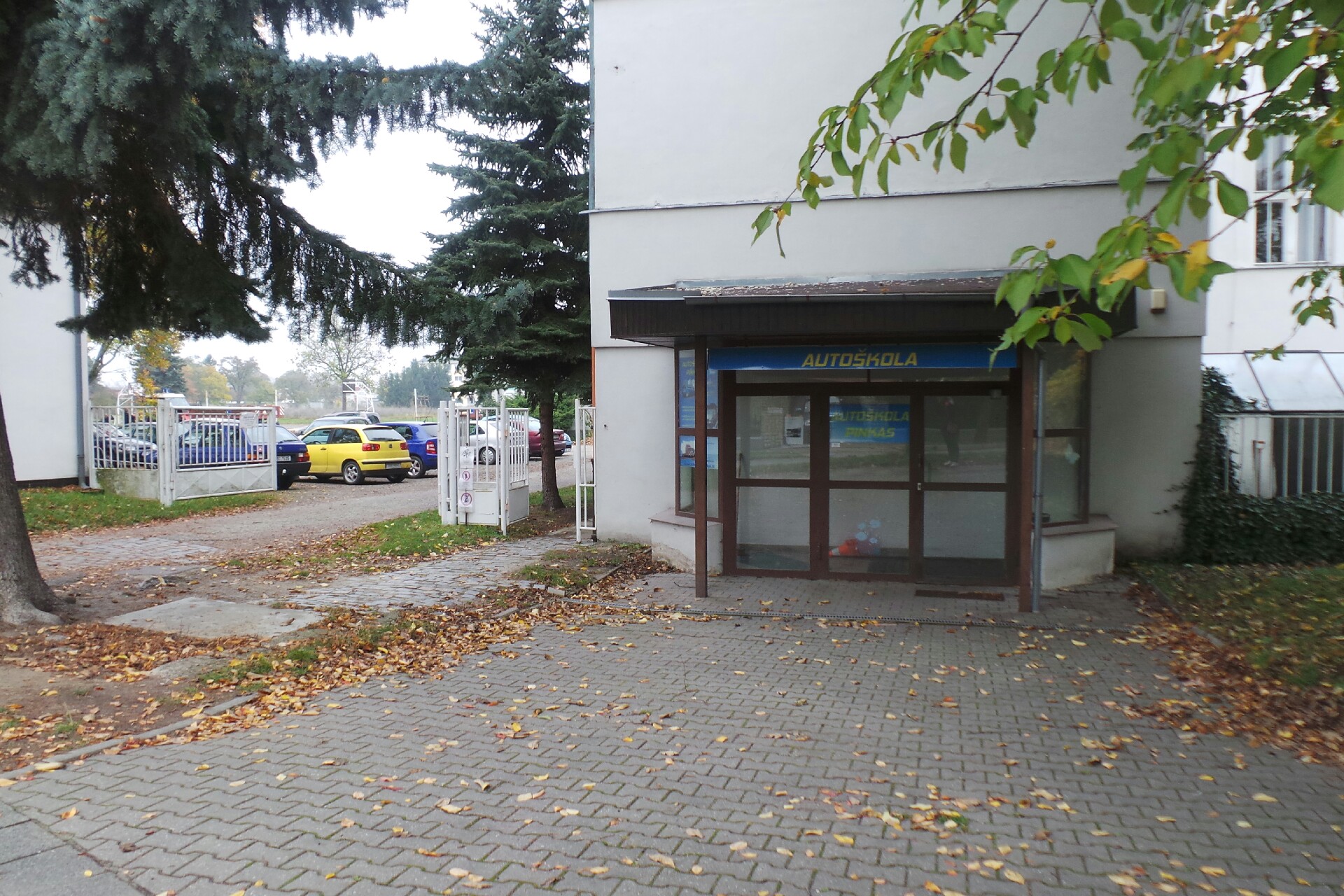 Fotografie autoškoly Autoškola Zdeňka Pinkase ve městě Poděbrady
