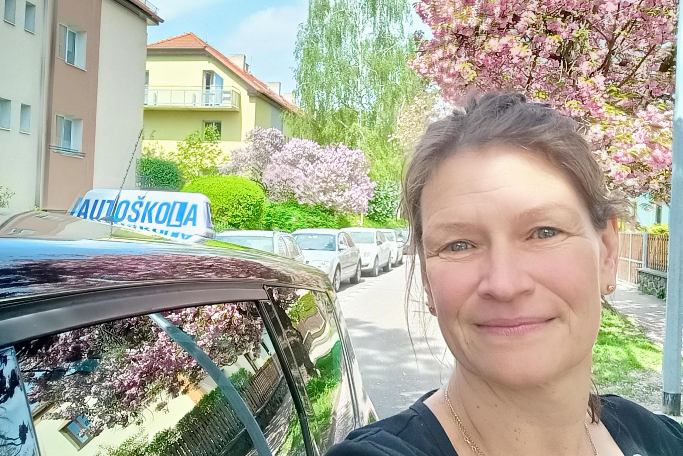 Fotografie autoškoly Autoškola Jízda s učitelkou v Praze (3)