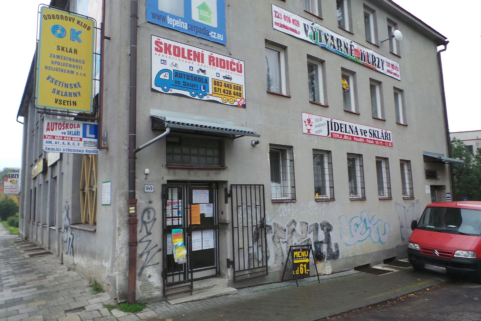 Fotografie autoškoly Autoškola ve Skláři v Vsetíně (2)