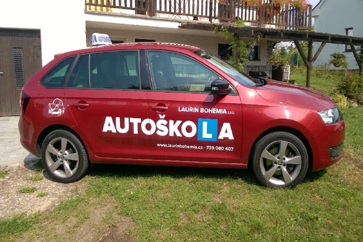 Fotografie autoškoly Autoškola Laurin Bohemia s.r.o. ve městě Kostelec nad Orlicí (4)